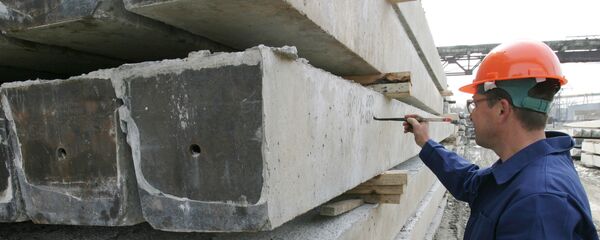 Қурилиш материаллари комбинатида. Қурилиш материаллари комбинатида. - Sputnik Ўзбекистон