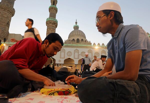 Как празднуют Рамадан в разных уголках планеты - Sputnik Ўзбекистон