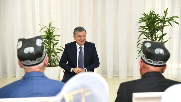 Для лечения и отдыха: Мирзиёев проверил санаторий Ханабада - Sputnik Узбекистан