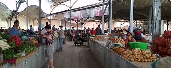 В августе цены в Узбекистане выросли в среднем на 3% - Госкомстат - Sputnik Узбекистан