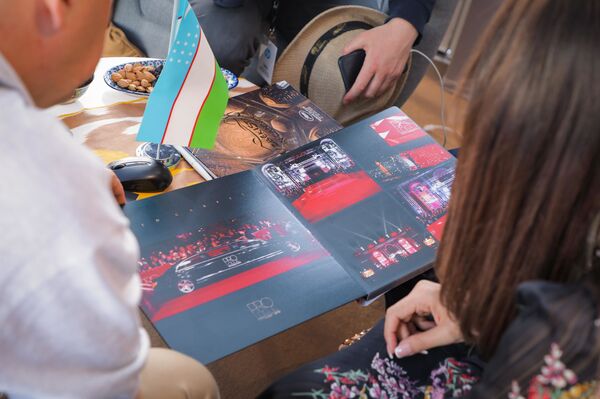 O‘zbekiston vakillari Kanada, AQSh va Berlin kinobozorlar tashkilotchilari bilan uchrashdi - Sputnik O‘zbekiston