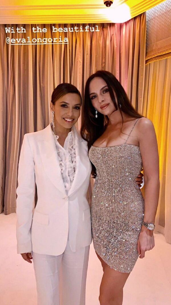 Горячий дуэт: узбекистанка Лола Астанова встретилась с Евой Лангорией - Sputnik Узбекистан