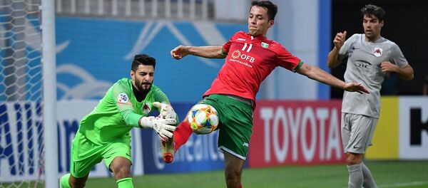 Локомотив в родных стенах одержал непростую победу над Аль-Райяном Локомотив в родных стенах одержал непростую победу над Аль-Райяном - Sputnik Узбекистан