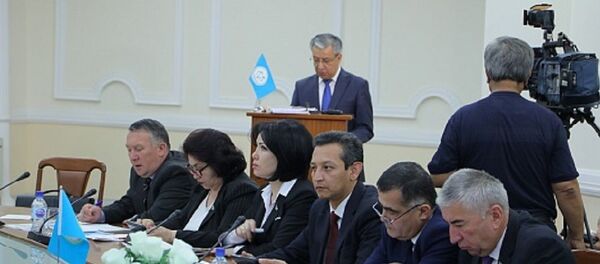 Минфин Узбекистана: доходы населения выросли на 123,1 процента - Sputnik Узбекистан