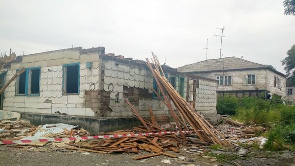 Снос ветхих домов в Сергелийском районе Ташкента - Sputnik Узбекистан