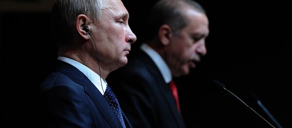 Россия президенти Владимир Путин ва Туркия президенти Ражаб Эрдўғон. Россия президенти Владимир Путин ва Туркия президенти Ражаб Эрдўғон. - Sputnik Ўзбекистон