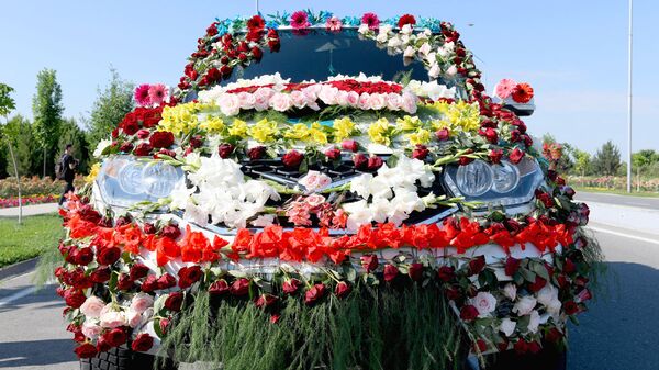 Namanganda Namangan Flowers-2019 gullar festivali boshlandi. - Sputnik Oʻzbekiston