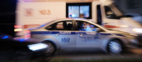 Автомобили полиции и скорой медицинской помощи - Sputnik Ўзбекистон