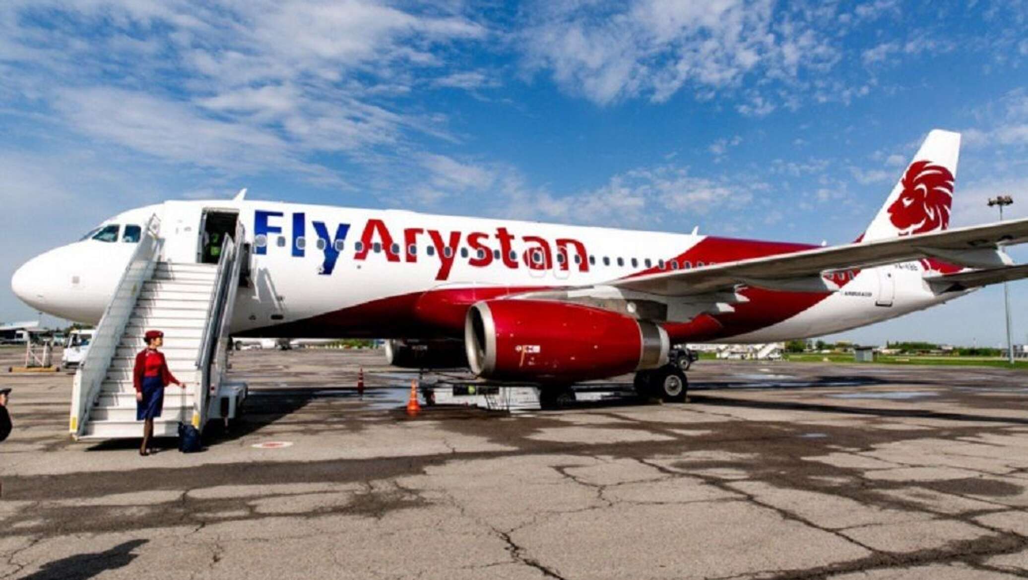 Самолет кз. Fly Arystan самолеты. Fly Arystan a320. Airbus a320 Fly Arystan. Казахстанская авиакомпания flyarystan.