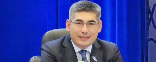Глава Министерства занятости и трудовых отношений Шерзод Кудбиев - Sputnik Узбекистан