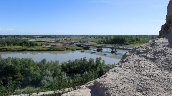Река Сырдарья - Sputnik Узбекистан