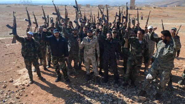 Центр подготовки бойцов ополчения в Сирии - Sputnik Узбекистан