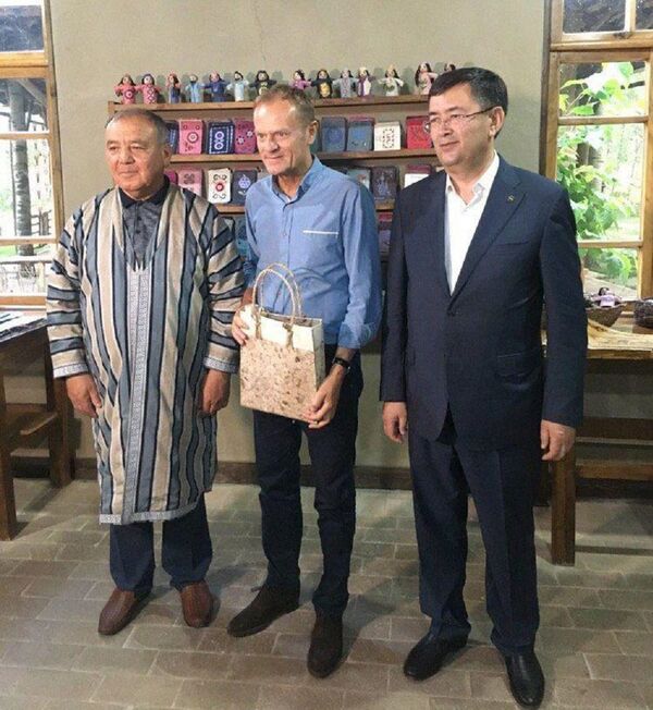 Экскурсия и световое шоу: как развлекали главу Евросовета в Самарканде - Sputnik Узбекистан