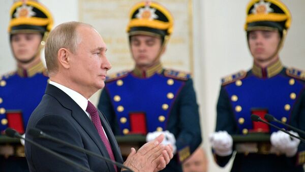 Prezident RF V. Putin vruchil Gospremii v Kremle - Sputnik Oʻzbekiston