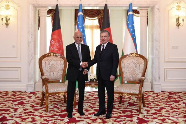 Шавкат Мирзиёев встретился с президентом Исламской Республики Афганистан Ашрафом Гани. - Sputnik Узбекистан