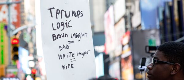 Aksiya protesta protiv Trampa v SShA Aksiya protesta protiv Trampa v SShA - Sputnik O‘zbekiston