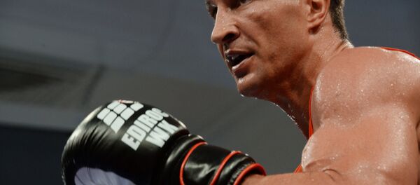 Украинский боксер Владимир Кличко Украинский боксер Владимир Кличко - Sputnik Узбекистан