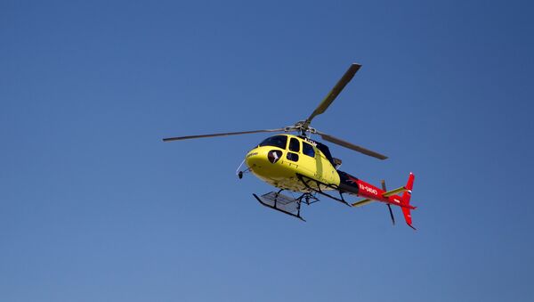 Транспортный многоцелевой одномоторный вертолет французской фирмы Eurocopter AS350 - Sputnik Узбекистан