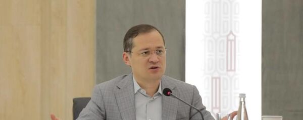 Комил Алламжонов Комил Алламжонов - Sputnik Ўзбекистон