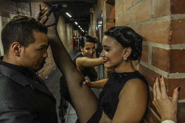 Международный фестиваль танго в Колумбии. - Sputnik Узбекистан