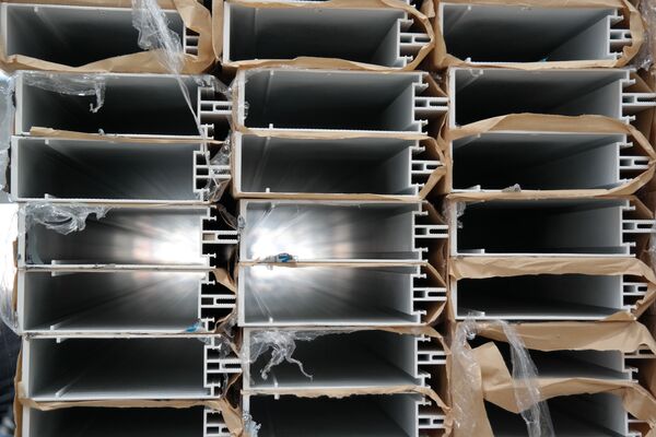 Proizvodstvo visokovoltnix kabeley v Navai SEZ - Sputnik O‘zbekiston