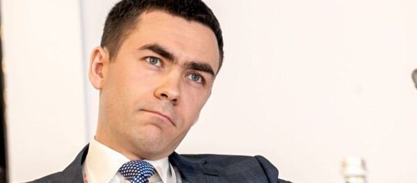 Генеральный директор ИГ Петромаркет Иван Хомутов Генеральный директор ИГ Петромаркет Иван Хомутов - Sputnik Узбекистан