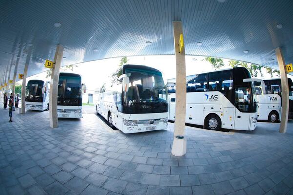 Узбекистан и Россию свяжут пять новых автобусных маршрутов - Sputnik Узбекистан