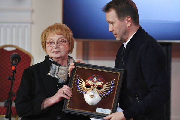 Умерла актриса Алла Покровская – вдова Олега Ефремова - Sputnik Узбекистан