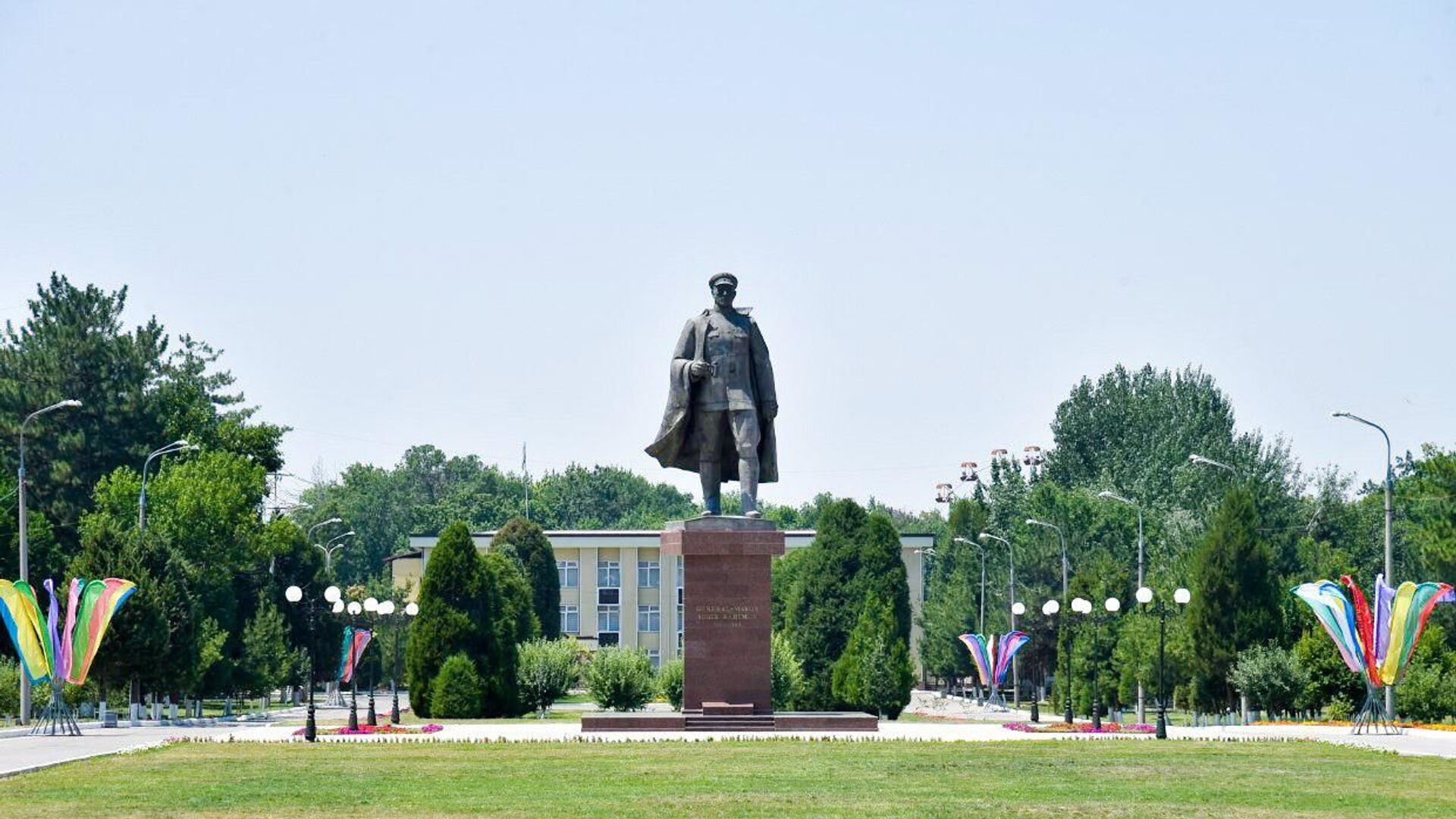Парк Победы в Ташкенте - Sputnik Ўзбекистон, 1920, 20.05.2021
