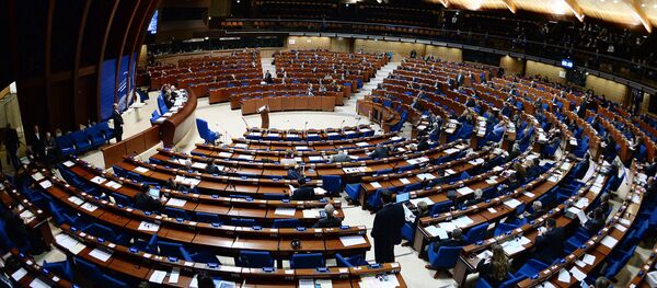 Не благодаря, а вопреки: Россия возвращается в ПАСЕ - видео Не благодаря, а вопреки: Россия возвращается в ПАСЕ - видео - Sputnik Ўзбекистон