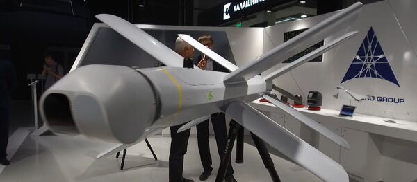 Калашников представил взрывающийся беспилотник Ланцерт Калашников представил взрывающийся беспилотник Ланцерт - Sputnik Ўзбекистон