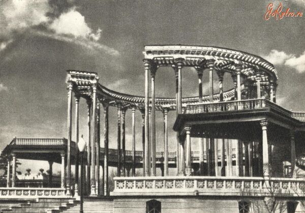 Возвращение к истокам: какие секреты таит в себе павильон Узбекистан на ВДНХ - Sputnik Узбекистан