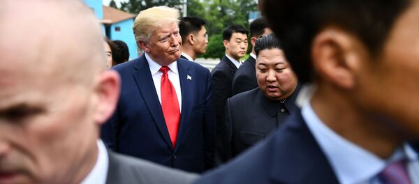 Дональд Трамп и Ким Чен Ын - Sputnik Ўзбекистон