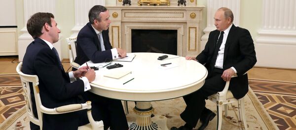 Интервью президента РФ В. Путина газете Financial Times Интервью президента РФ В. Путина газете Financial Times - Sputnik Узбекистан