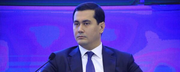 Министр по инвестициям и внешней торговли Сардор Умурзаков - Sputnik Узбекистан