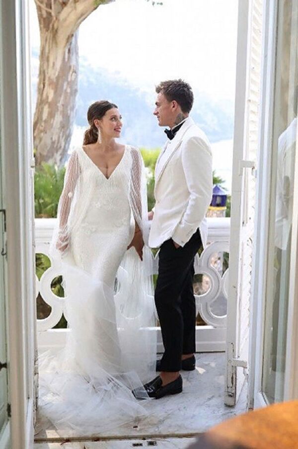 Регина Тодоренко и Влад Топалов поженились в Италии - фото - Sputnik Узбекистан