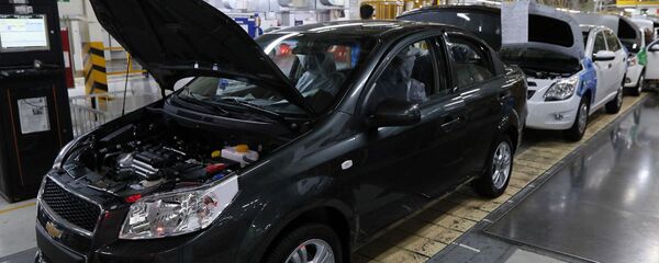 Производство автомобилей на заводе Узавтомоторс - Sputnik Ўзбекистон