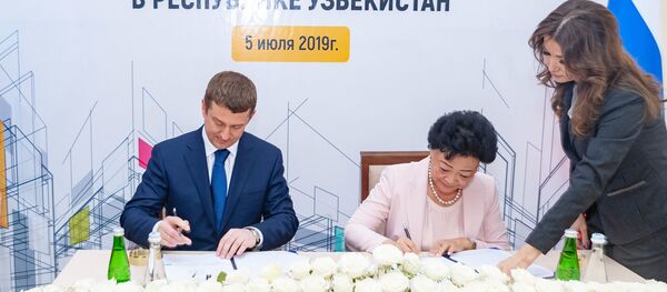 МДО и ЛУКОЙЛ подписали соглашение о строительстве ДОО в Узбекистане МДО и ЛУКОЙЛ подписали соглашение о строительстве ДОО в Узбекистане - Sputnik Ўзбекистон