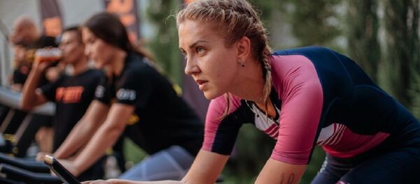 В Ташкенте впервые прошли соревнования по триатлону - Sputnik Узбекистан