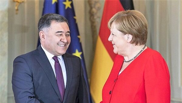 Посол Узбекистана встретился с Ангелой Меркель в Берлине - Sputnik Узбекистан