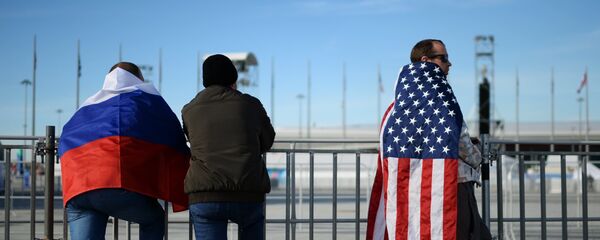 Флаги России и США - Sputnik Узбекистан