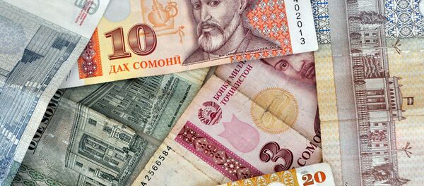 Таджикские денежные знаки Сомони - Sputnik Узбекистан