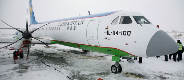 Самолет Ил-114-100 Самолет Ил-114-100 - Sputnik Ўзбекистон