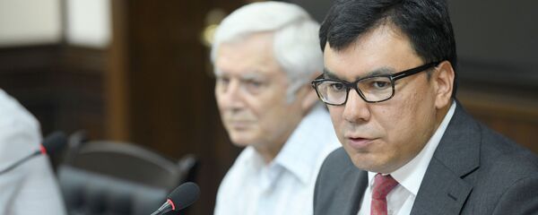 Азиз Абдухакимов Азиз Абдухакимов - Sputnik Ўзбекистон