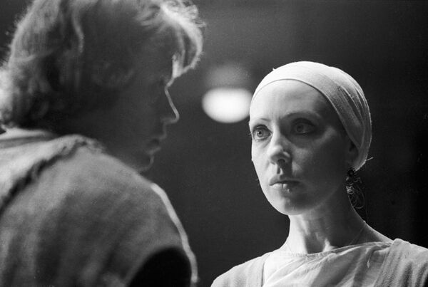 Актриса Инна Чурикова попала в реанимацию - Sputnik Узбекистан