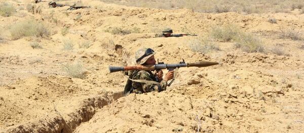 На полигонах Узбекистана прошли тактические действия с боевой стрельбой - Sputnik Узбекистан