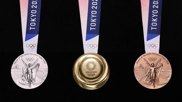 V Tokio predstavili novie olimpiyskie medali - Sputnik O‘zbekiston