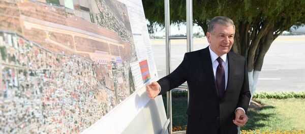 Shavkat Mirziyoyev dal ukazaniya po rekonstruksii aeroporta Samarkanda - Sputnik O‘zbekiston