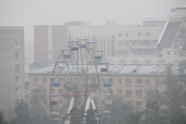 В МЧС озвучили причины распространения лесных пожаров в Сибири - Sputnik Узбекистан