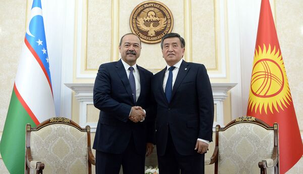 Абдулла Арипов встретился с президентом Кыргызстана Абдулла Арипов встретился с президентом Кыргызстана - Sputnik Узбекистан